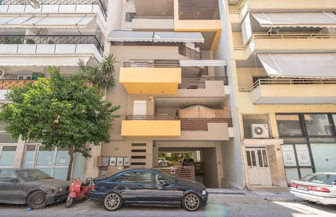 Comfortable,Sunny Apartment In Athens Center-1